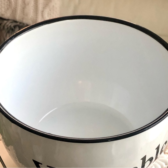 New! Large Farmhouse Style Galvanized Vegetable Bucket - Picture 3 of 9